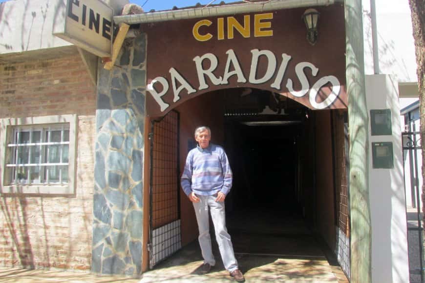 Tras el cierre por la pandemia, reabrió el primer cine en Entre Ríos 