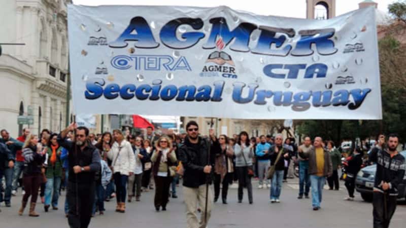 Agmer Uruguay considera "irresponsable" el regreso a la presencialidad 
