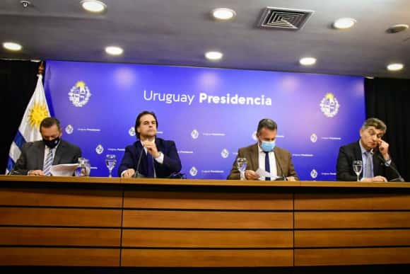 El drástico anuncio del presidente uruguayo que preocupa a Gualeguaychú