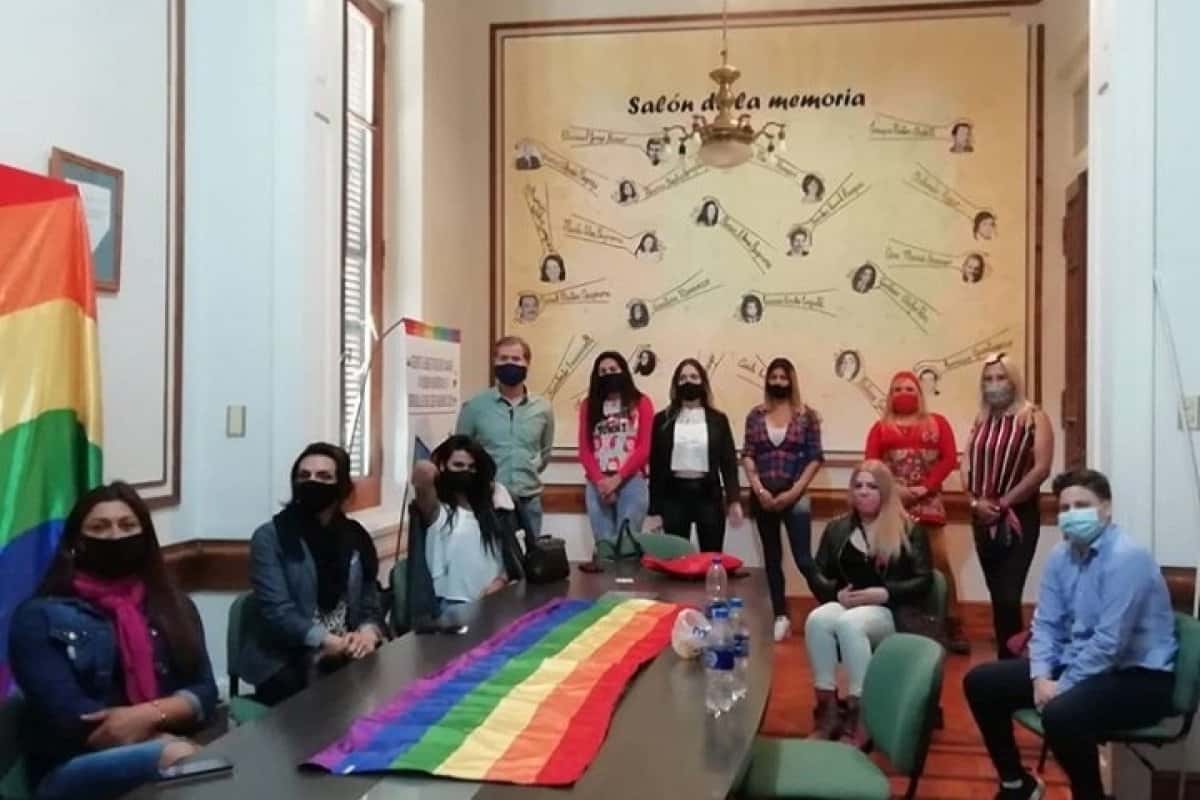 Comienza a efectivizarse el Registro Único Municipal de Aspirantes Travestis y Trans