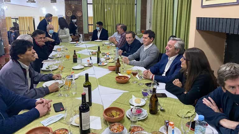 Fernández compartió una cena en La Quiaca, en un lugar cerrado, con Evo Morales en la cual estuvo presente también Béliz.
