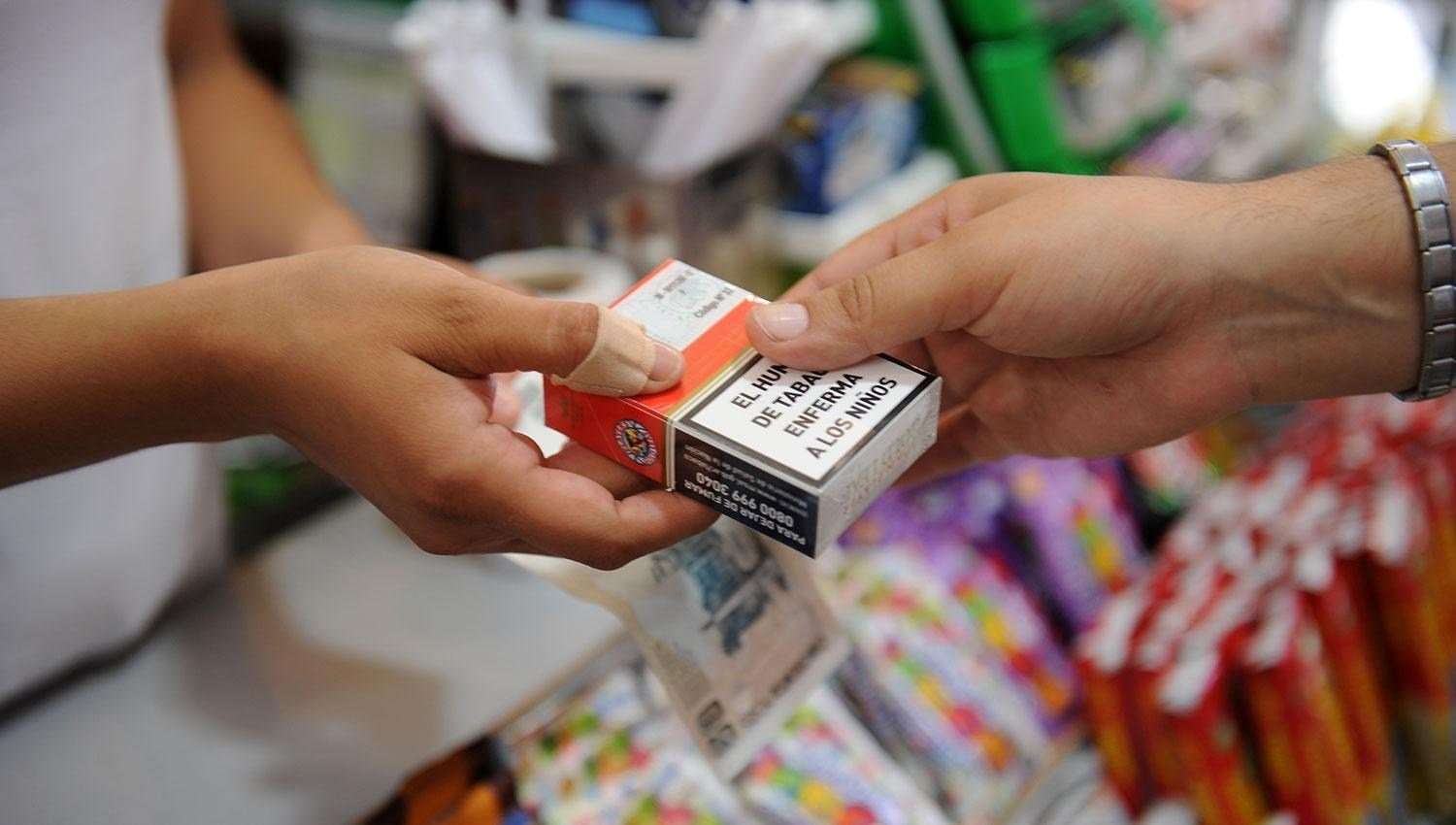 Los precios de los cigarrillos aumentan un 7% desde este martes
