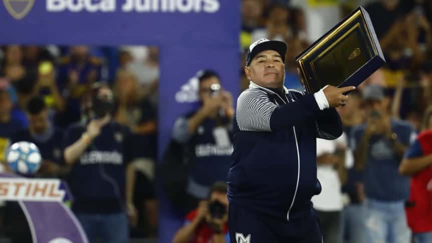 Por la muerte de Maradona, se suspendió el partido de Inter y Boca