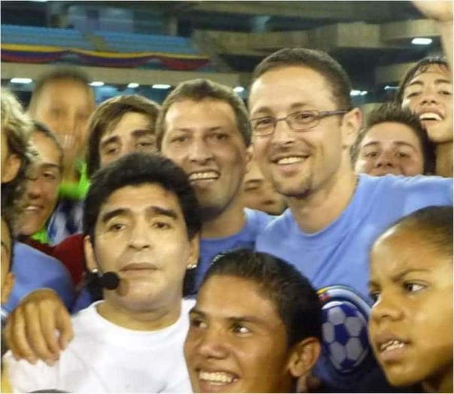 Adrián Romani rememoró la clínica de fútbol con Maradona en Venezuela