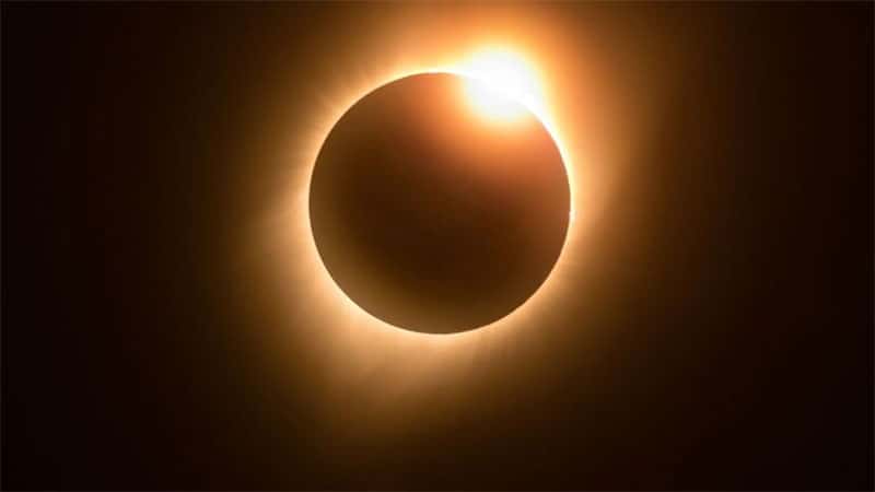 El eclipse total de sol brindó un espectáculo único en Argentina