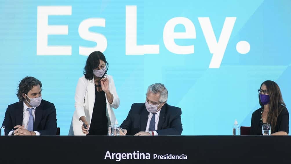 Oficializaron la promulgación del Aborto Legal en Argentina