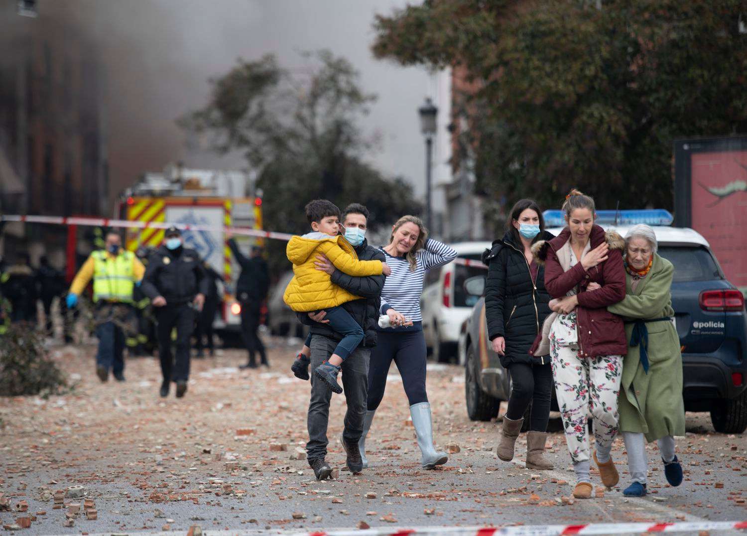 Al menos tres muertos y un desaparecido tras la explosión en un edificio en Madrid