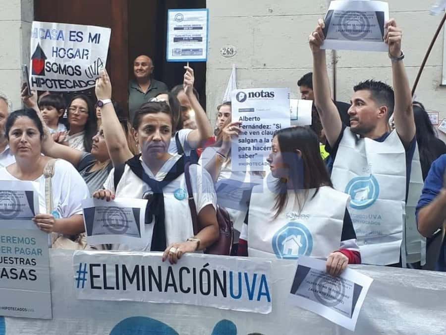 Reclamo de los autoconvocados al frente del Banco Central de la República Argentina 