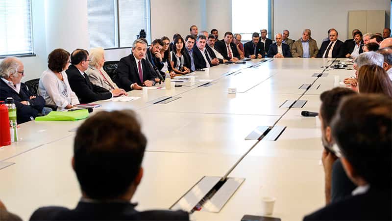 El Presidente encabeza reunión del Consejo Federal Argentina Contra el Hambre