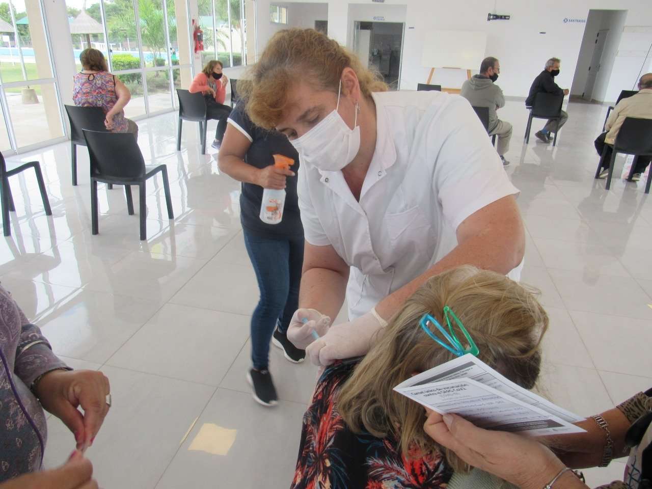 Larroque: avanza la campaña de vacunación contra Covid-19