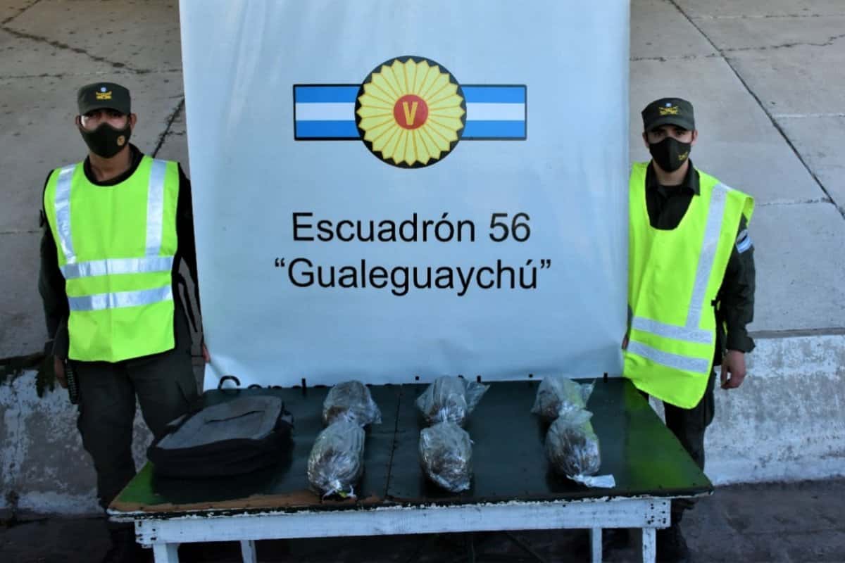 Gendarmería Gualeguaychú secuestró droga en un colectivo que iba hacia Buenos Aires