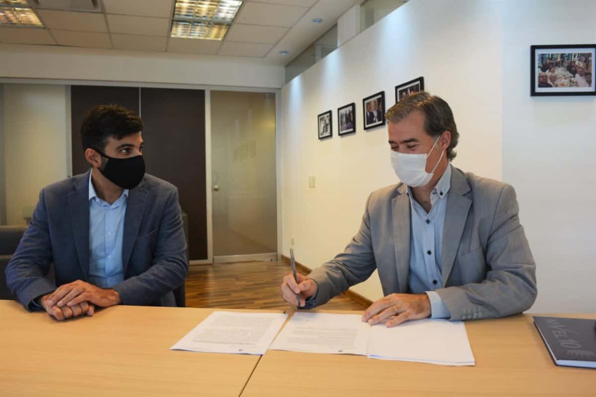 Piaggio firmó un convenio de colaboración con la Secretaría de Innovación Pública 
