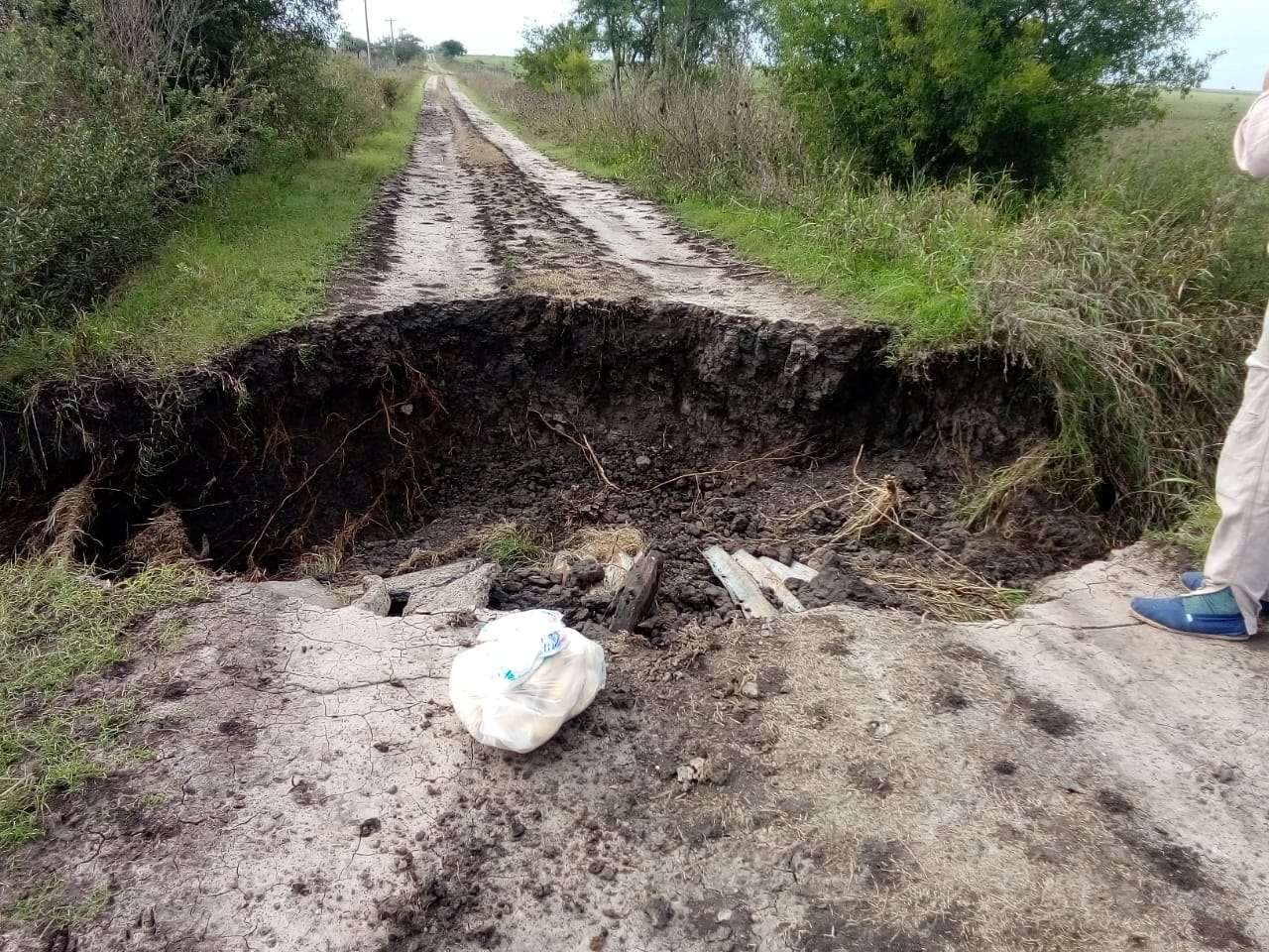 Así quedó un camino rural del departamento tras las lluvias de la semana pasada