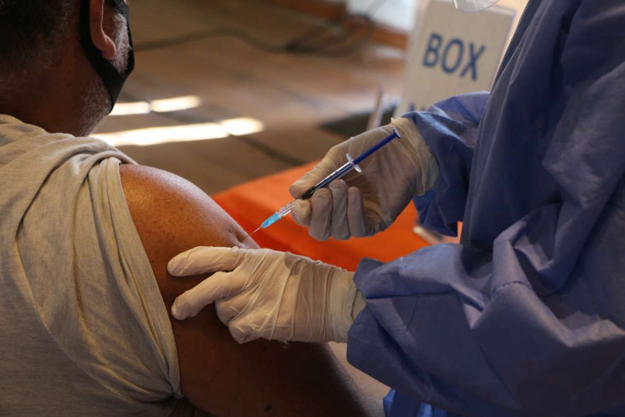 Entre Ríos recibe de Nación más de 80.000 vacunas en las próximas horas