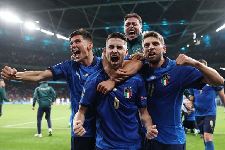 Italia eliminó a España por penales y jugará la final de la Eurocopa