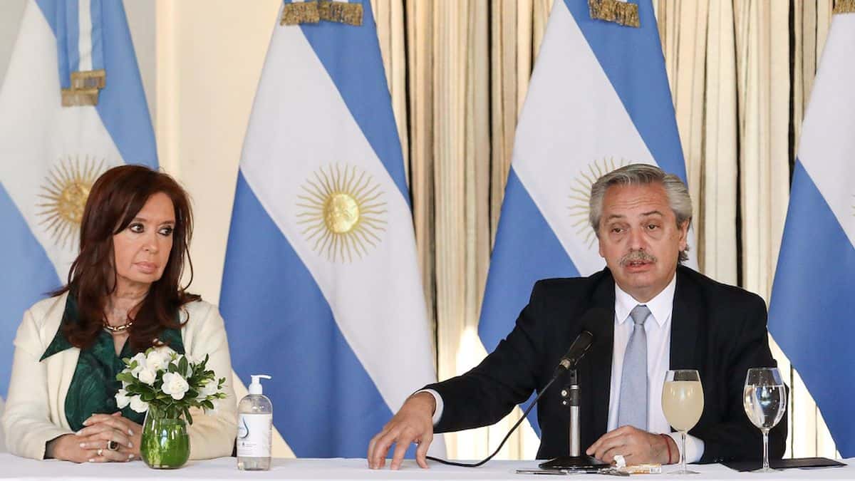 Argentina, el país donde una sola reina existe: la imprevisibilidad