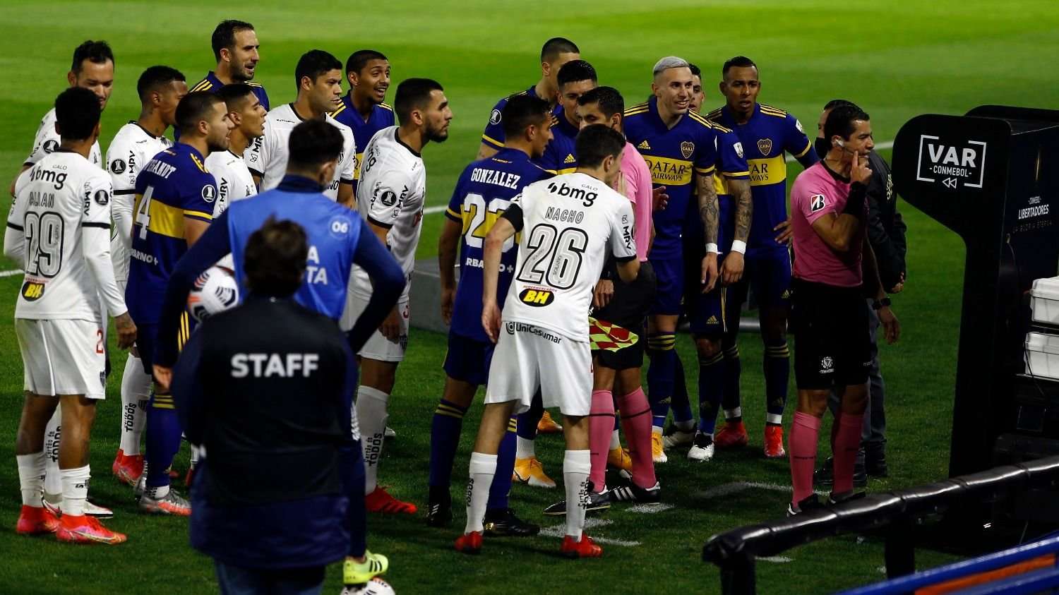 El presidente de Boca aseguró que fueron eliminados "adrede" de la Libertadores