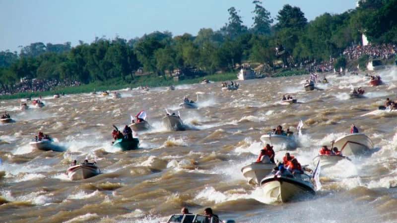 Por la bajante del Paraná, se suspendió el tradicional concurso de pesca de surubí