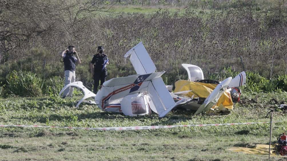 Un instructor de vuelo y su joven alumno murieron al caer de una avioneta