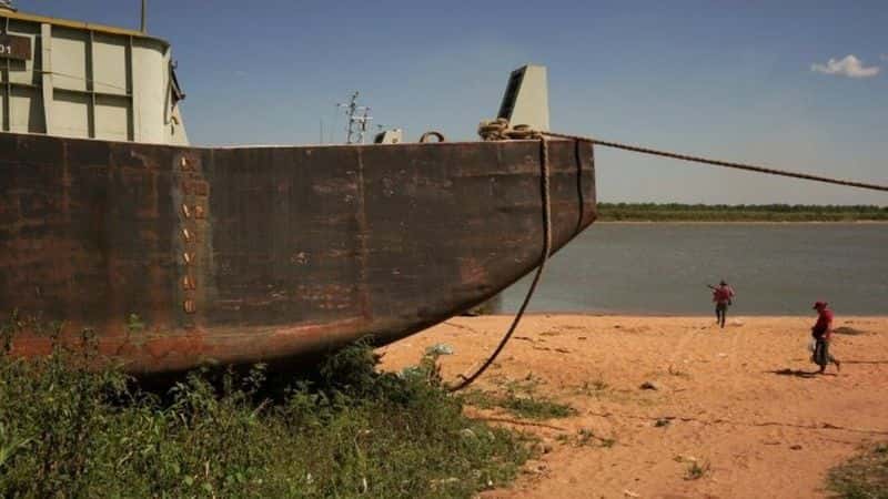 Los 3 problemas inesperados que está generando la histórica sequía del río Paraná