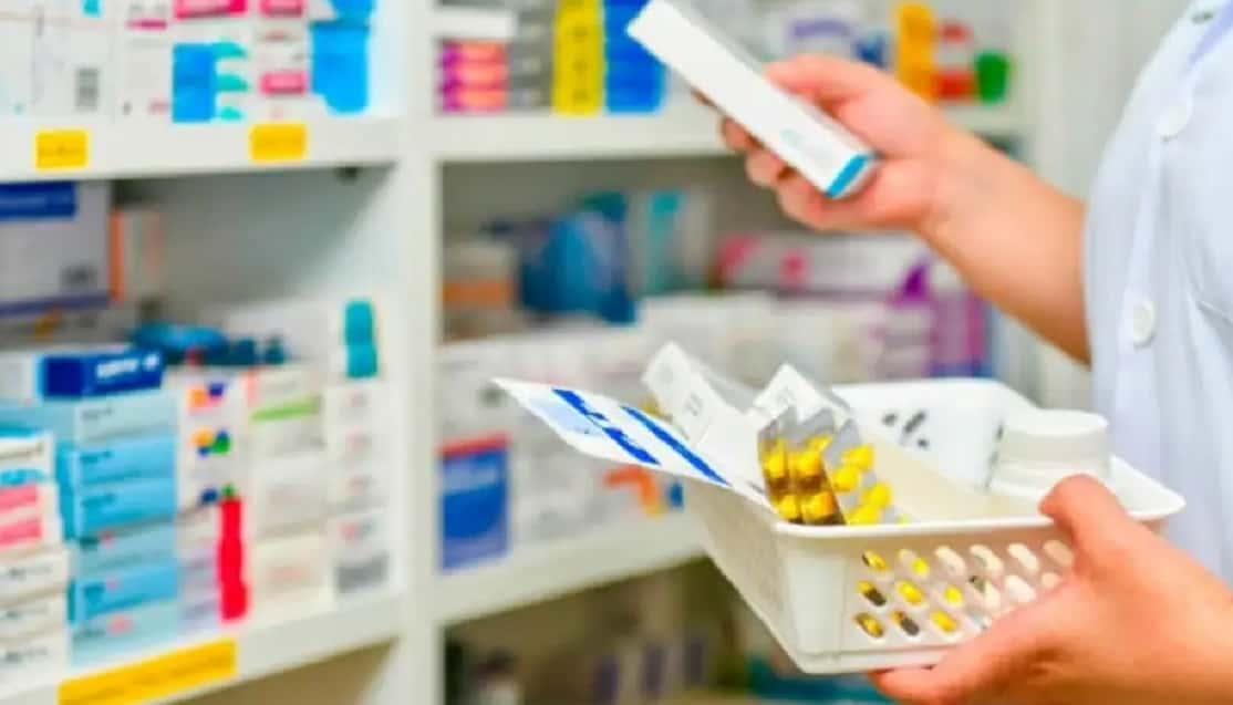 Laboratorios aceptaron congelar los precios de los medicamentos