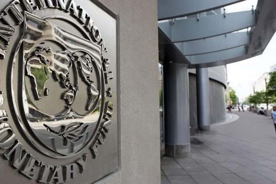A contrarreloj para cerrar un acuerdo, arrancaron las reuniones entre el FMI y el Gobierno