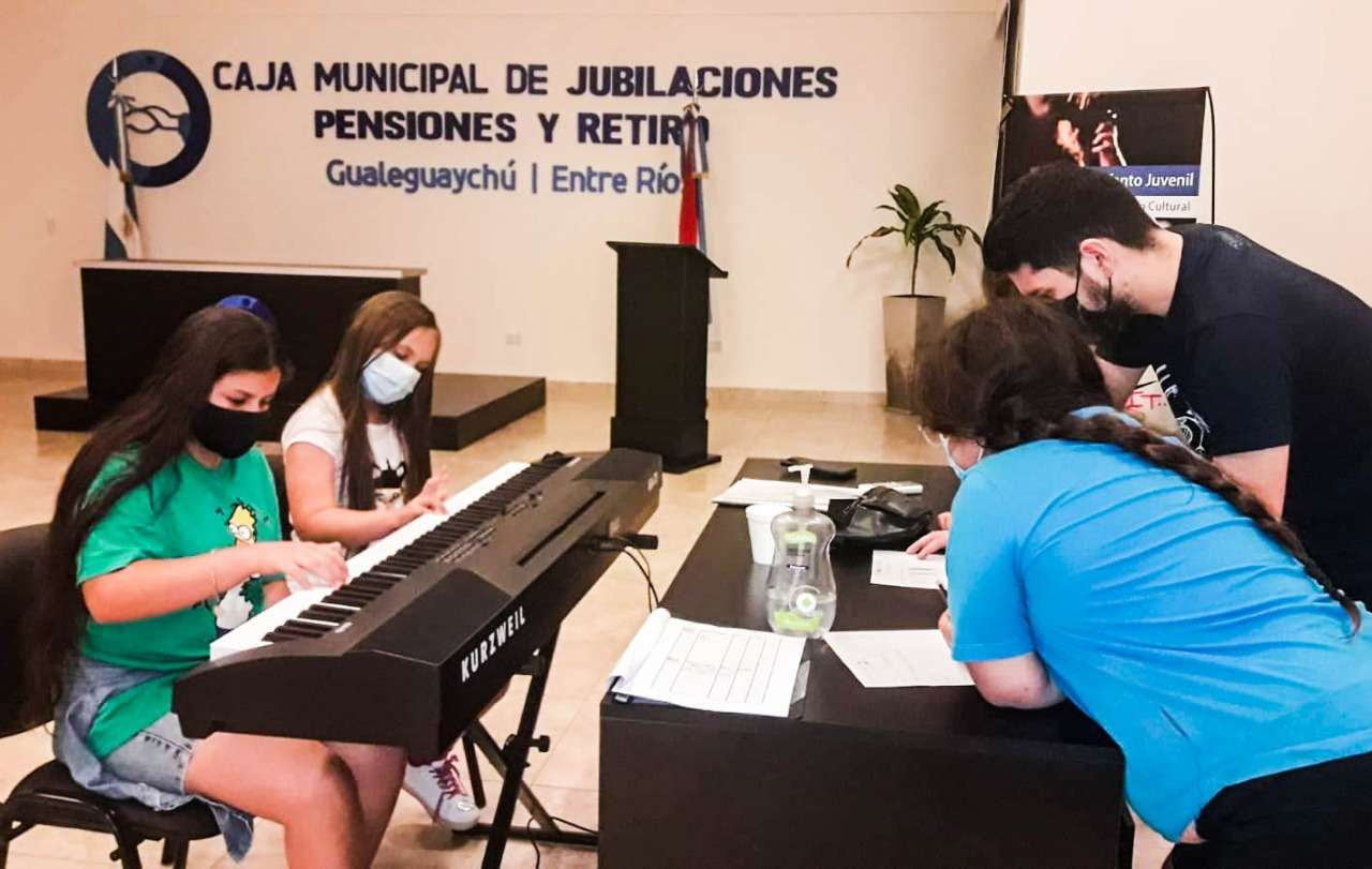 La Escuela de Música Infanto-juvenil cerró su primer año de actividad