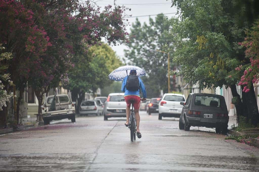 Alivio en la ciudad: llegan las lluvias y tormentas