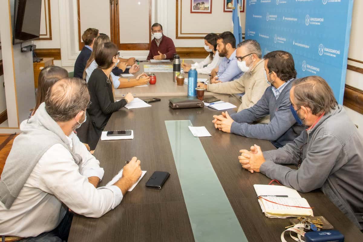 Martín Piaggio encabezó la reunión de gabinete semanal