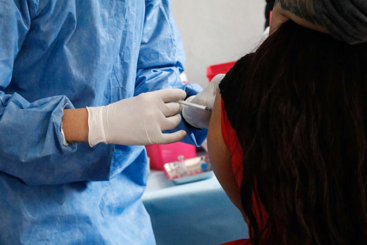 Comenzó la distribución de vacunas bivalentes contra el covid en Entre Ríos