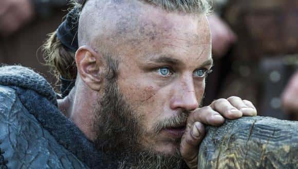 Le hicieron probar el mate a al protagonista de “Vikingos: la sorpresiva reacción del actor