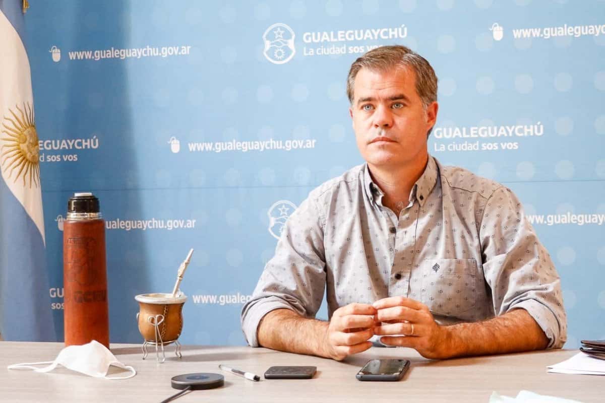 El intendente Piaggio viaja a Buenos Aires para gestionar agua, rutas y energía