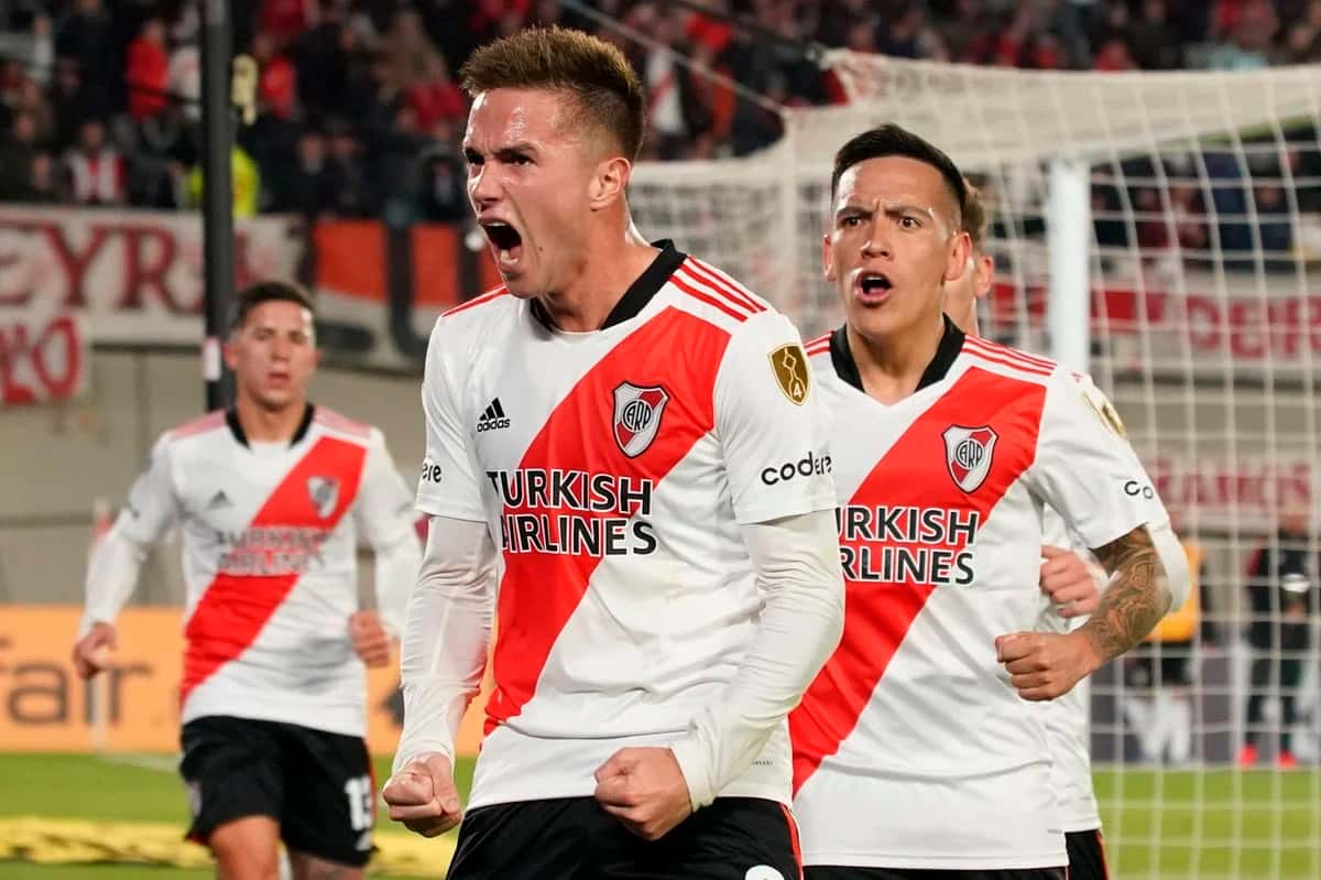 River Plate goleó a Colo Colo y sacó pasaje a los octavos de final de la Copa Libertadores