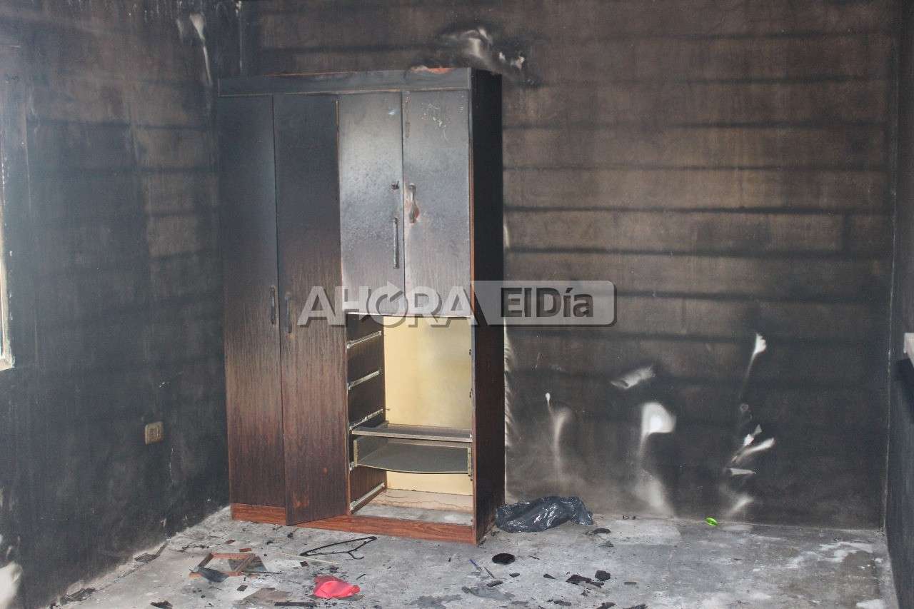 Voraz incendio en una vivienda de Gualeguaychú: “En minutos perdimos lo que nos llevó años levantar”