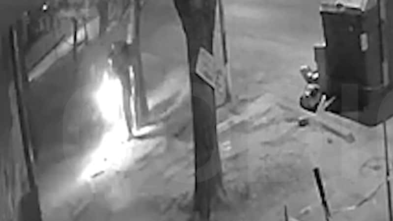 Video: Brutal ataque incendiario contra una joven y sus amigos en Entre Ríos