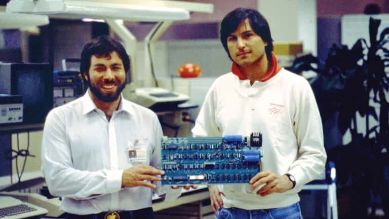 El hombre que creó Apple con Steve Jobs casi se mata, perdió la memoria y buscó nuevos caminos