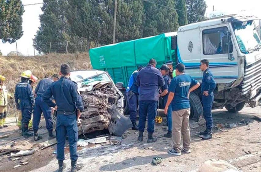 Fatal accidente en Entre Ríos: un muerto tras el choque entre una camioneta y un camión