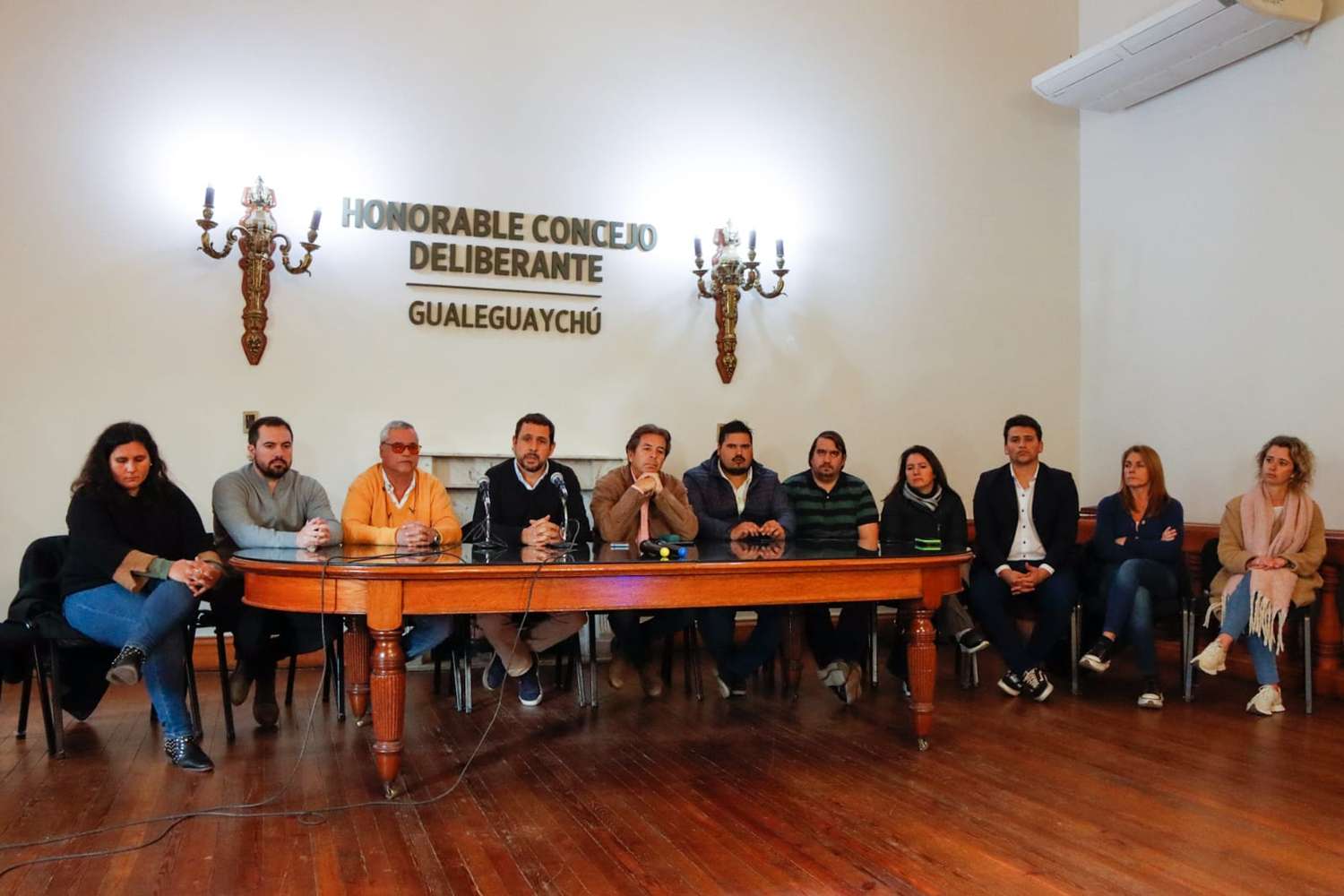 ¿Quiénes fueron las concejalas de Gualeguaychú que no participaron de la marcha en repudio al atentado a Cristina?