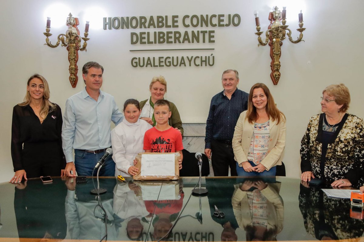 Se conocieron las ofertas para restaurar la Matheu y construir el edificio de la “María Elena Walsh”
