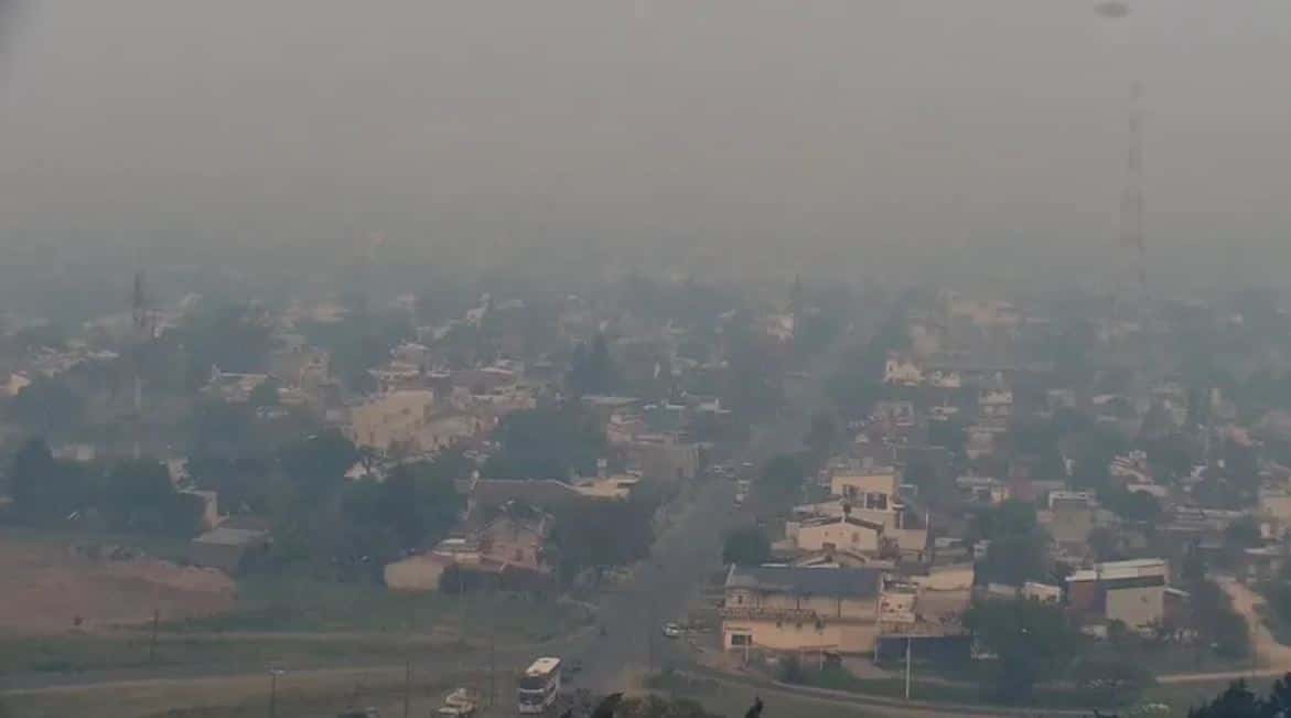 Así se ve Paraná bajo humo por culpa de los incendios en el Delta del Paraná