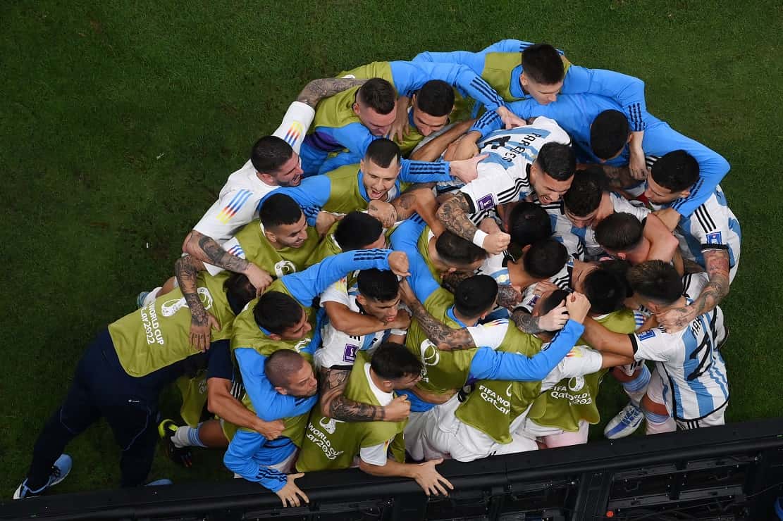 Argentina le ganó a Países Bajos en los penales y jugará la semifinal del Mundial contra Croacia
