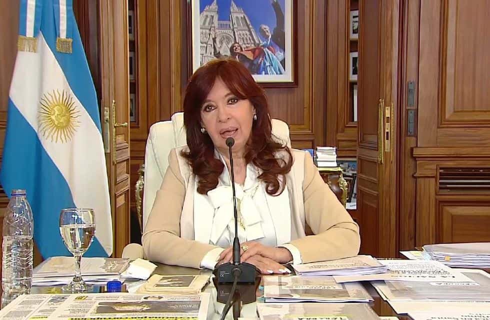 El kirchnerismo vaticina caos si la justicia condena a Cristina Fernández