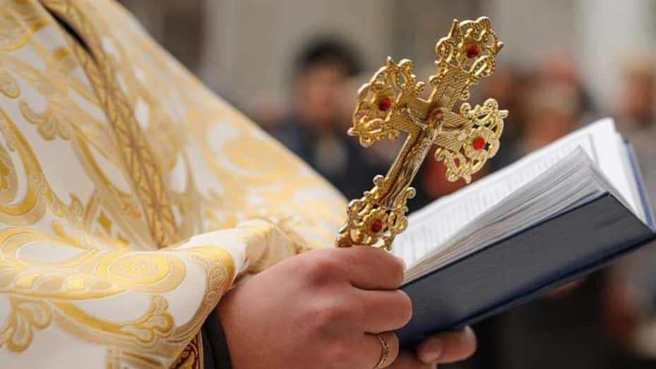 Denuncian que sacerdotes portugueses abusaron sexualmente de más de 4800 menores
