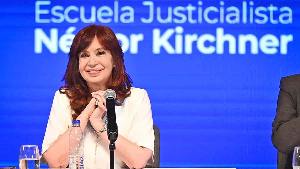 Cristina Fernández: "No, no... Presidenta no"
