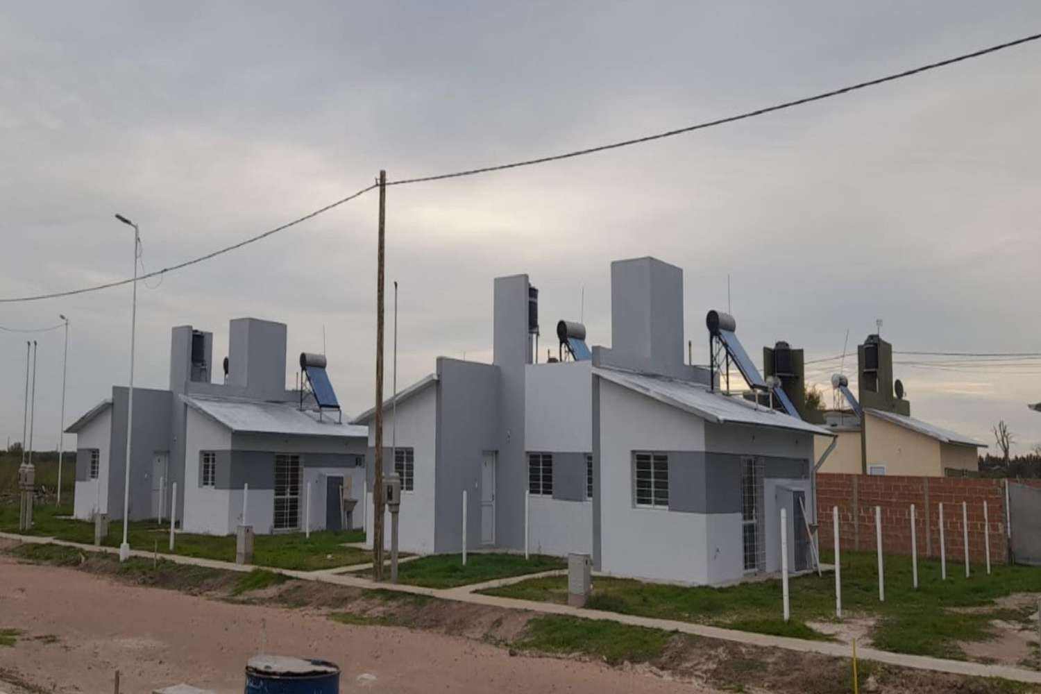 Se construyen 86 viviendas en cinco localidades entrerrianas: 33 se hacen en el Departamento Gualeguaychú