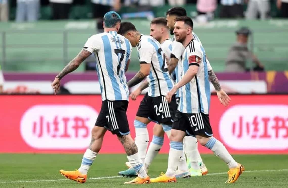 Con Messi brillante, Argentina mostró superioridad y venció a Australia 2-0 en China