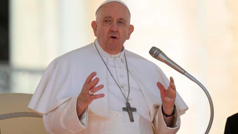El papa Francisco desmintió que su visita a la Argentina esté vinculada con el proceso electoral