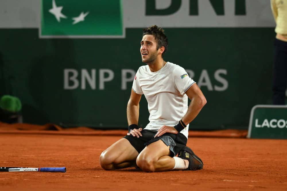 Tomás Martín Etcheverry hizo historia y se metió en cuartos de final en Roland Garros