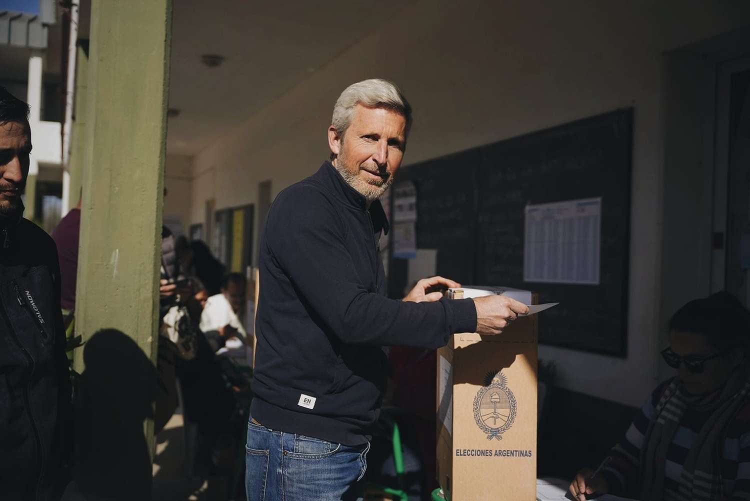Frigerio votó en Villa Paranacito y afirmó que “ojalá la gente canalice su decepción a través del voto”