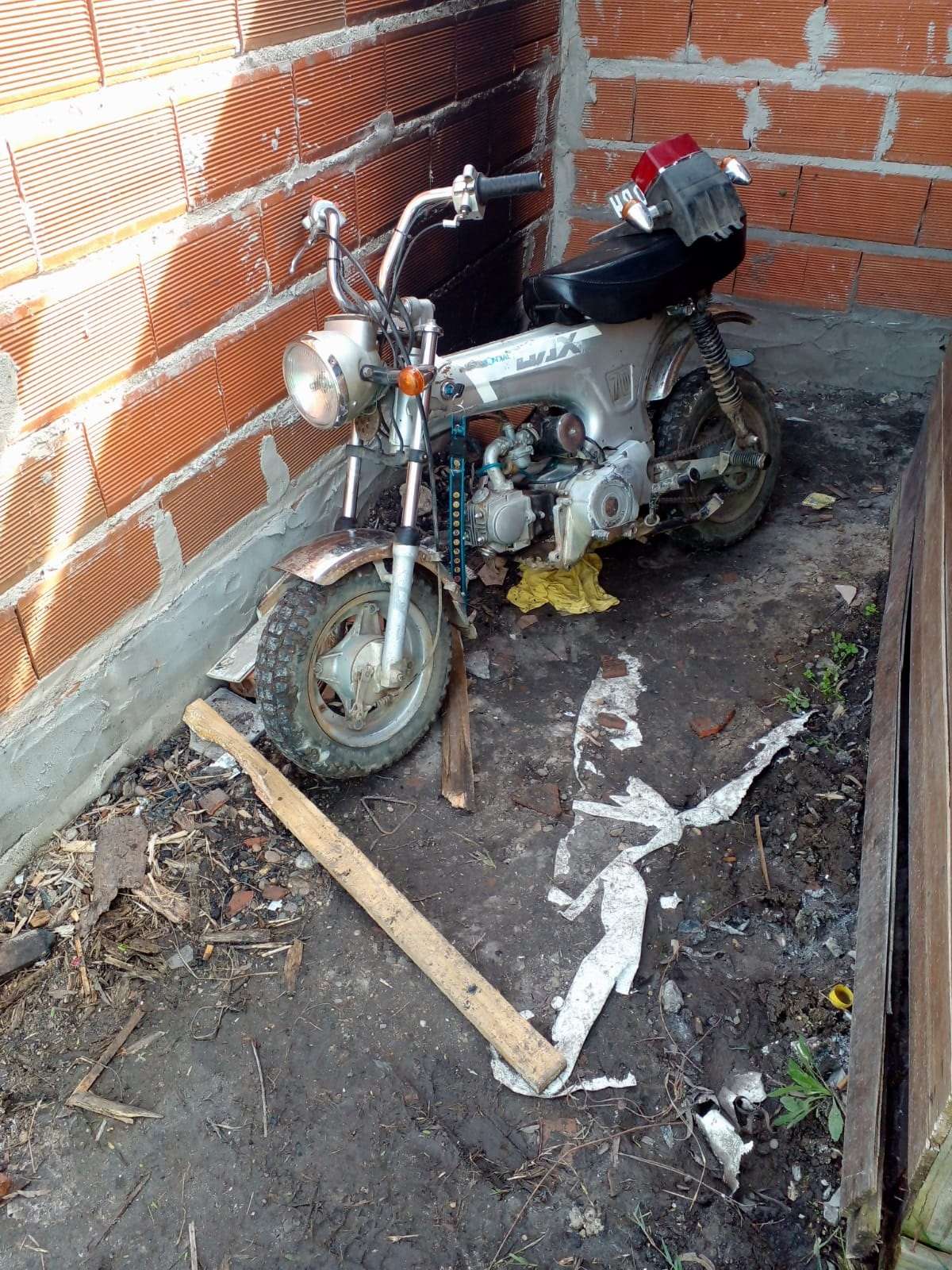 La policía recuperó una moto que había sido robada el miércoles a la mañana